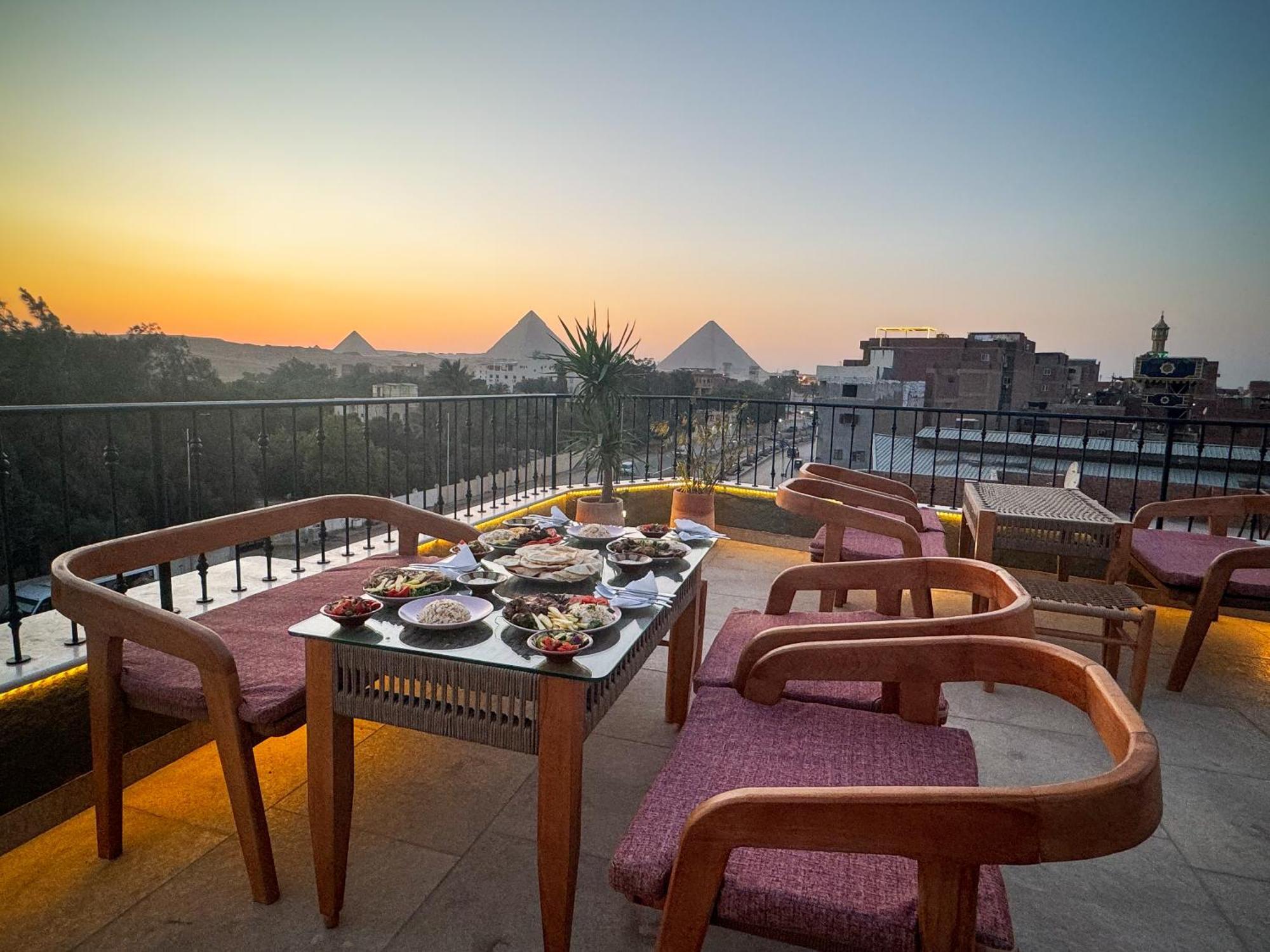 Jimmy Pyramids Hotel Cairo Exterior photo